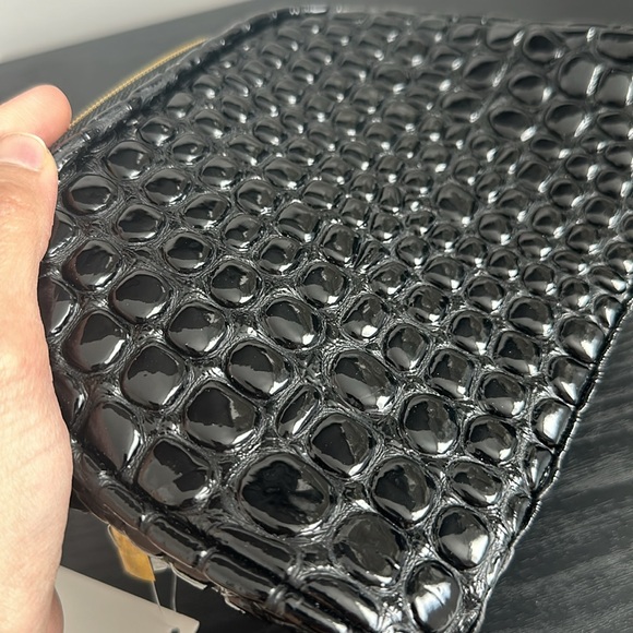 Black patent leather travel bag - Picture 6 of 7